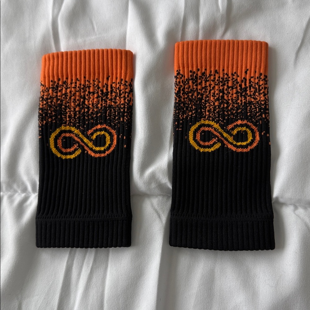Revision Fitness Wrist Warmers